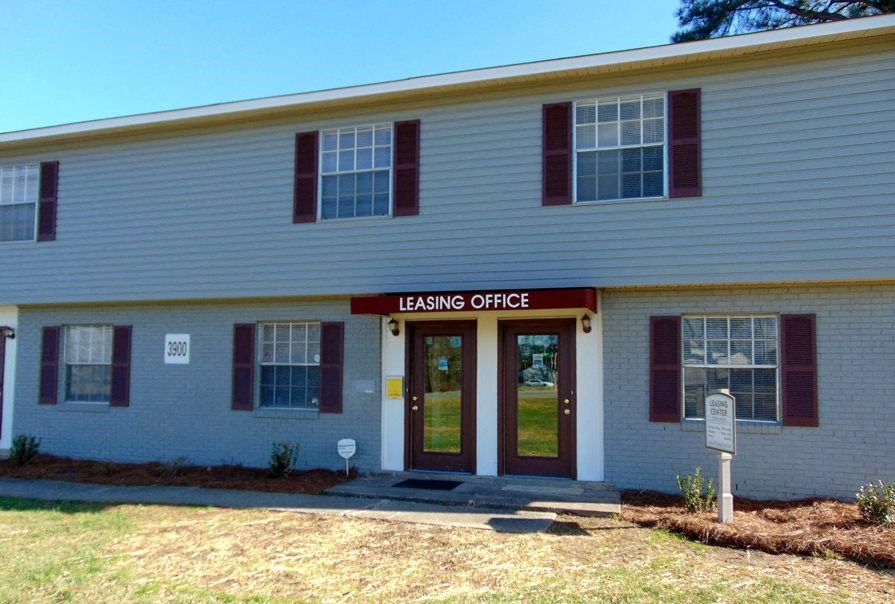 Entrance to Leasing Office