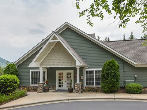 Eastwood Village Apartment Homes