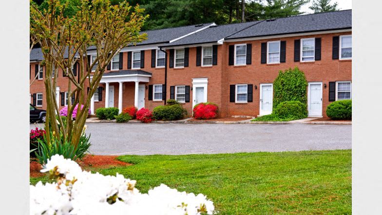 Townhomes At Little Creek