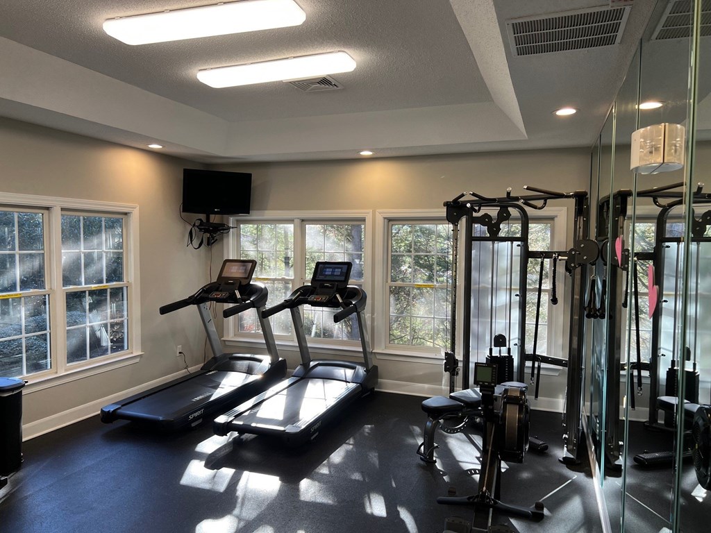 Eastwood Village Apartment Homes