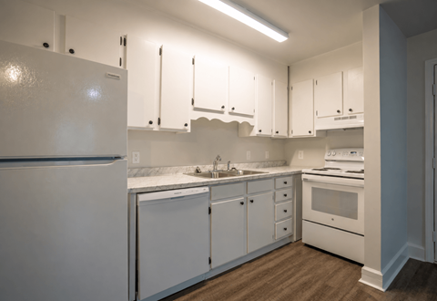 1915 Pine Bough Ln 1-2 Beds Apartment for Rent