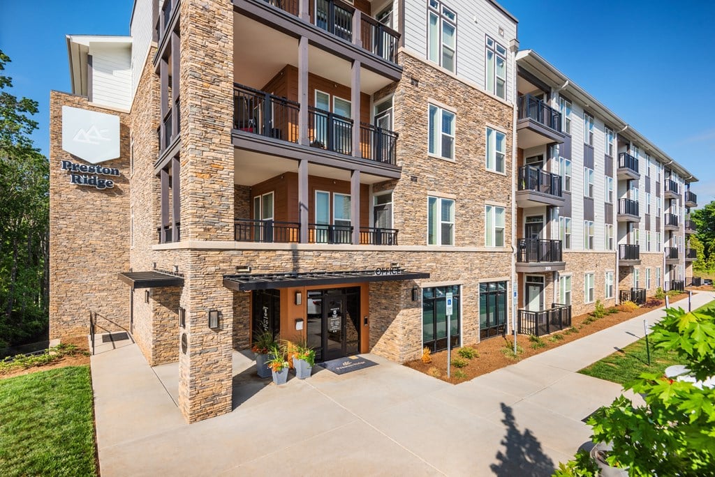 our apartments at the district at highland village tx