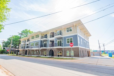 exterior_North End Apartments