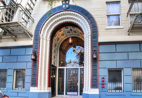 Main entrance door of the apartment building at 1395 Golden Gate Ave, San Francisco, CA 94115, USA