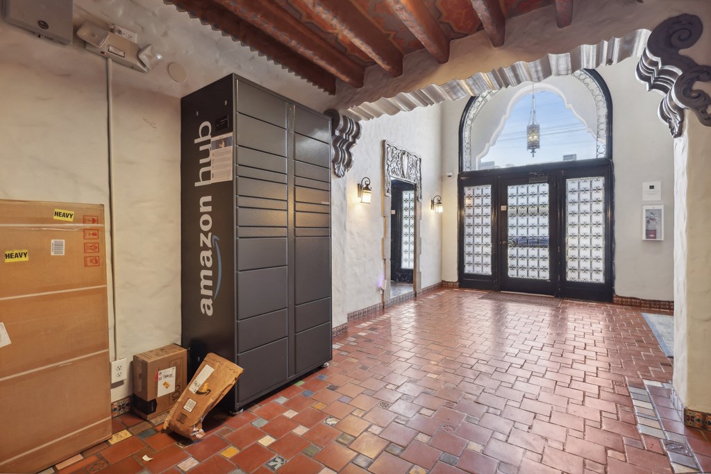 Hallway with a large Amazon Hub