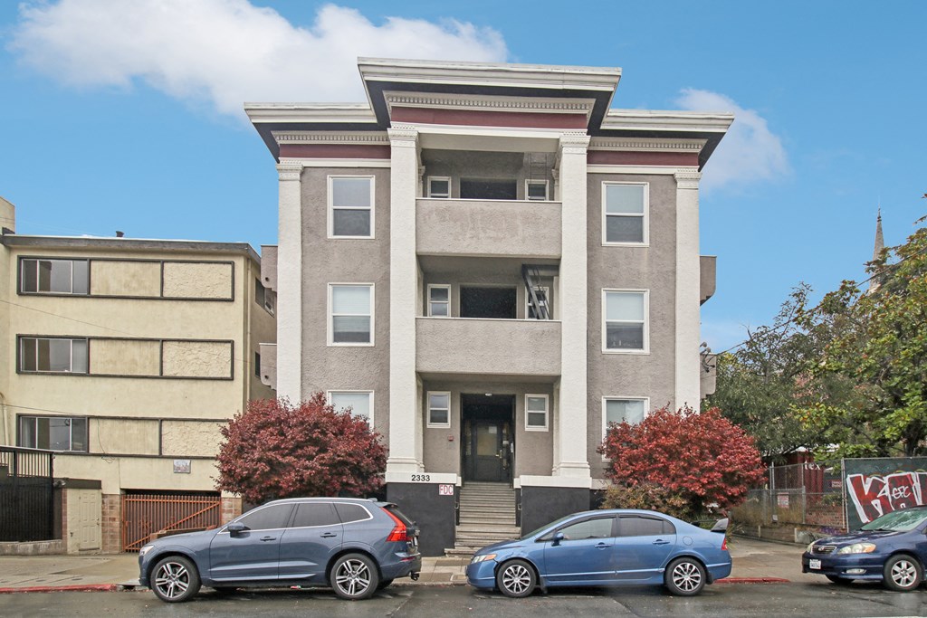 Front exterior view of the apartment building at 2333 Channing Way, Berkeley, CA 94704, USA