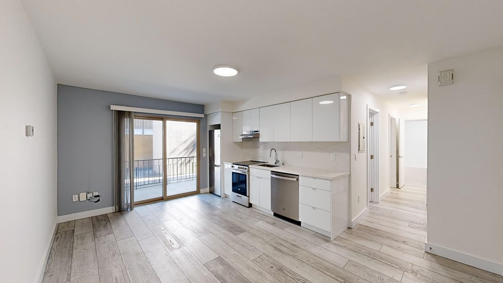 2520 College Avenue is a similar property to 2530 Hillegass located in Berkeley