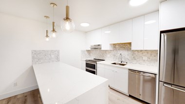 2835 Van Ness Avenue 2 Beds Apartment for Rent Photo Gallery 1
