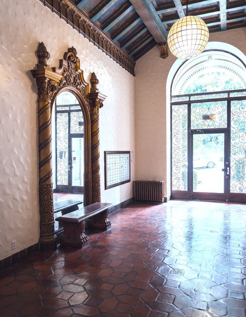 Lobby Photo Lobby Photo - Photo Gallery