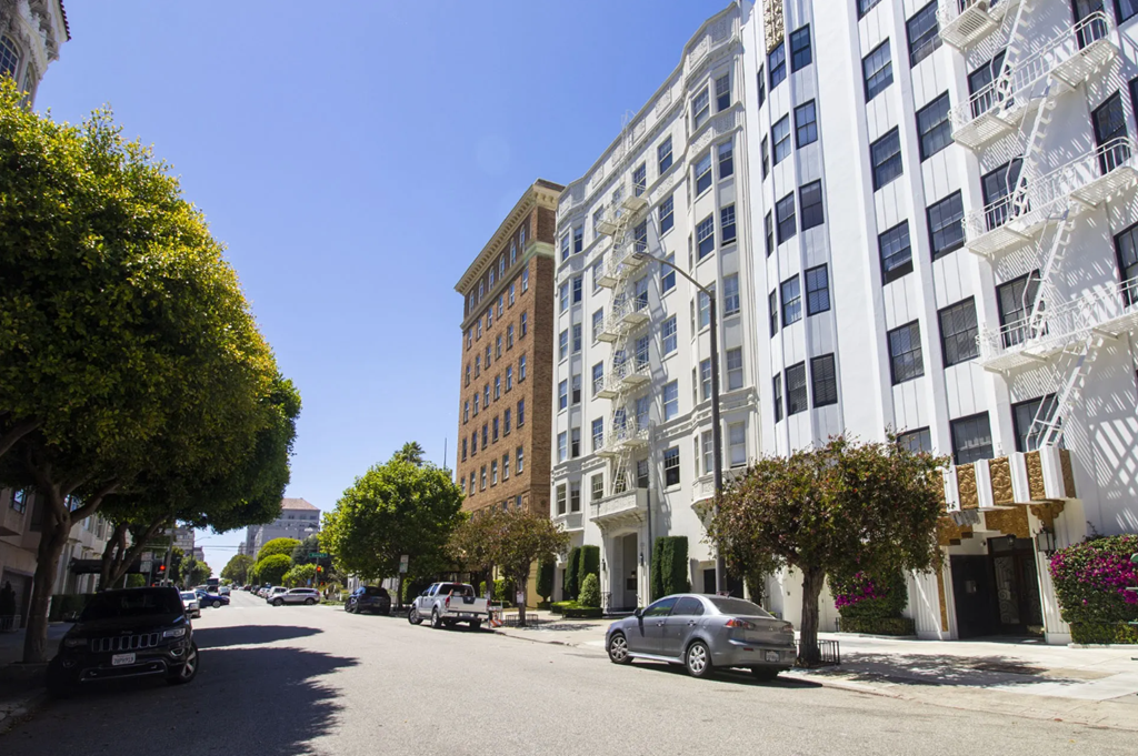 the building in which the apartment is located