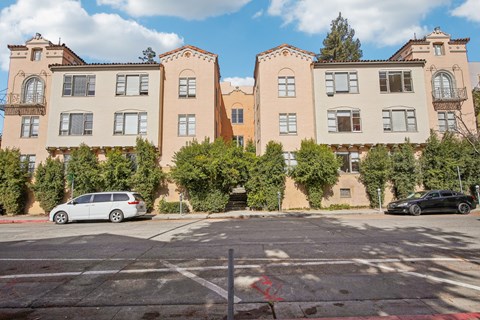 Front exterior view of the apartment building at 2605 Haste St, Berkeley, CA 94704, USA