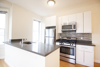 Unit Photo 1408 California Street Studio-3 Beds Apartment for Rent - Photo Gallery 3