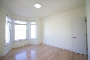 1637 Sacramento Street 1-3 Beds Apartment for Rent - Photo Gallery 10