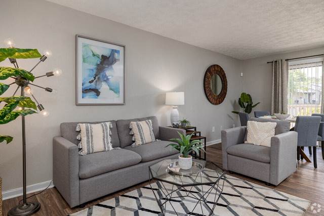 1-bedroom apartment at Glen Hollow Apartments in Decatur, GA