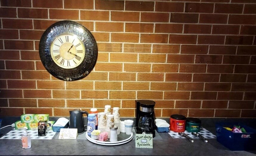 Amity Plaza Apartments