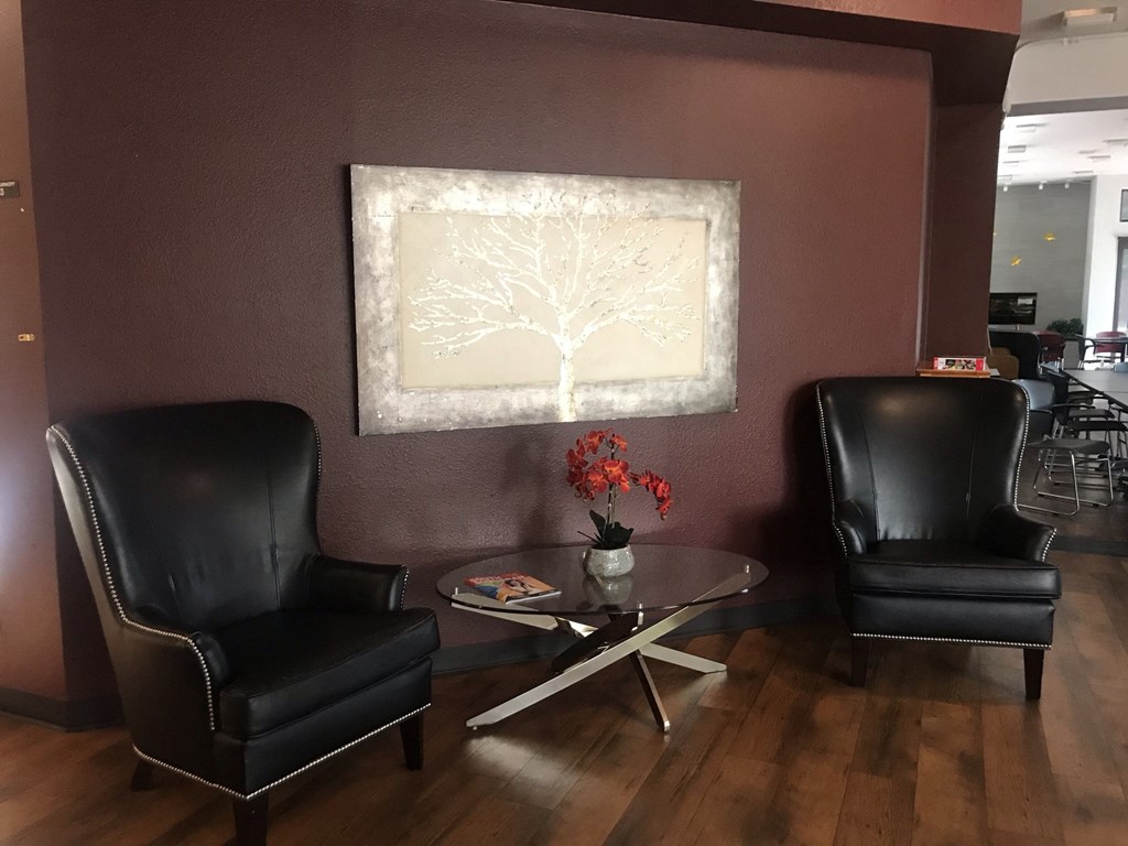 Amity Plaza Apartments