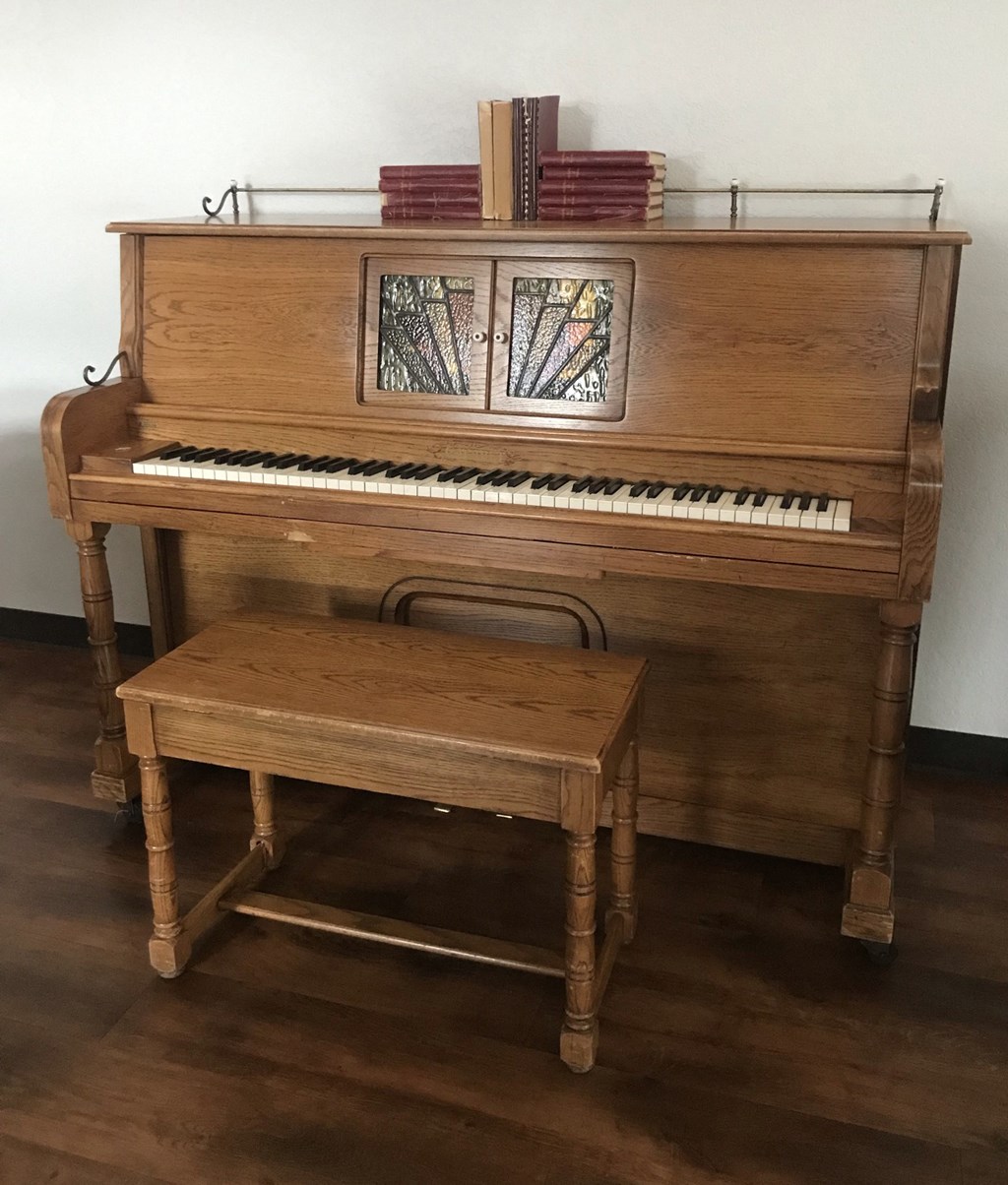 Amity Plaza Apartments