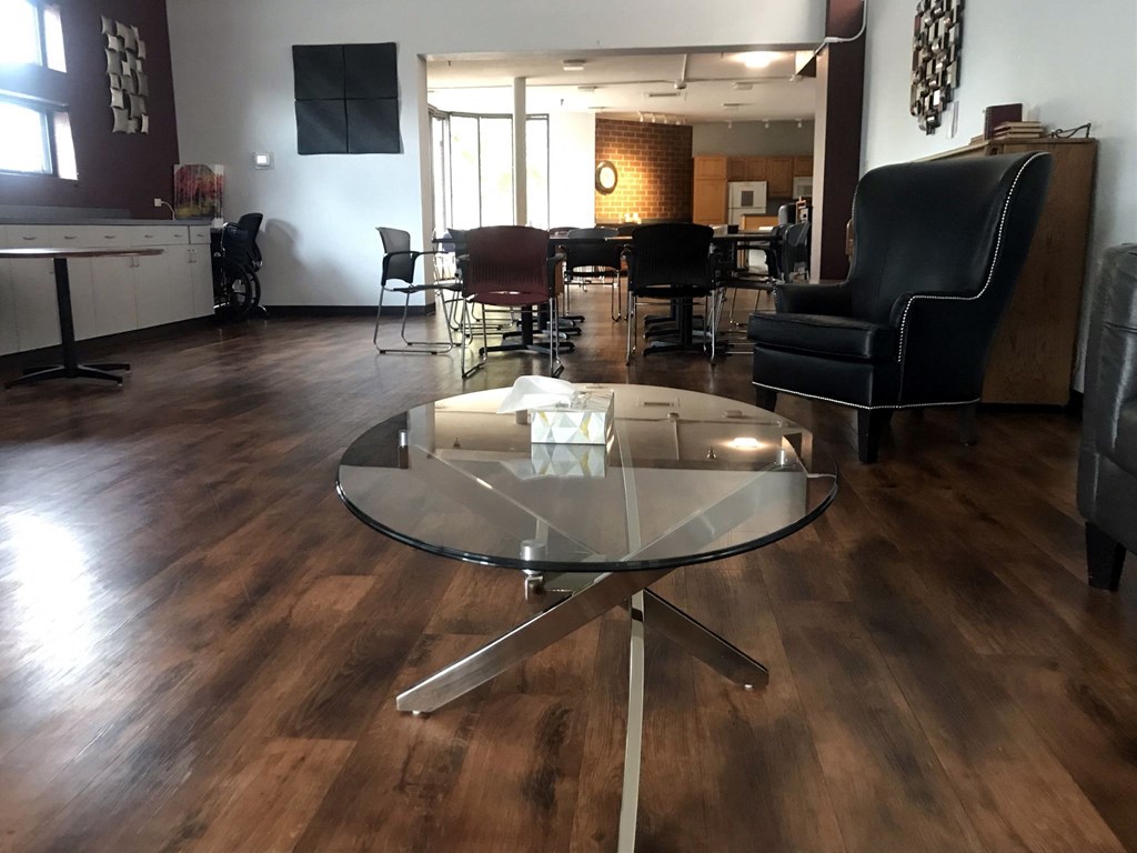 Amity Plaza Apartments