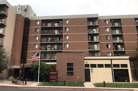 Amity Plaza Apartments