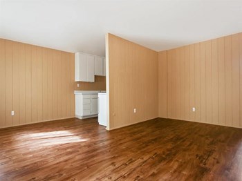 7044 Alabama Street Studio-1 Bed Apartment for Rent - Photo Gallery 7