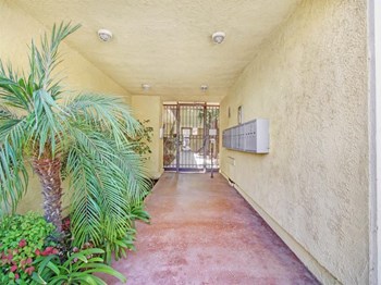 7055 Alabama Ave Studio-1 Bed Apartment for Rent - Photo Gallery 2