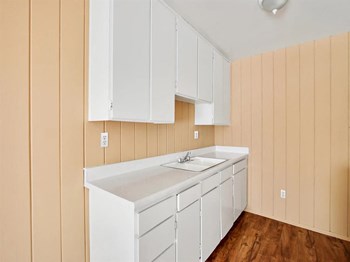 7055 Alabama Ave Studio-1 Bed Apartment for Rent - Photo Gallery 13