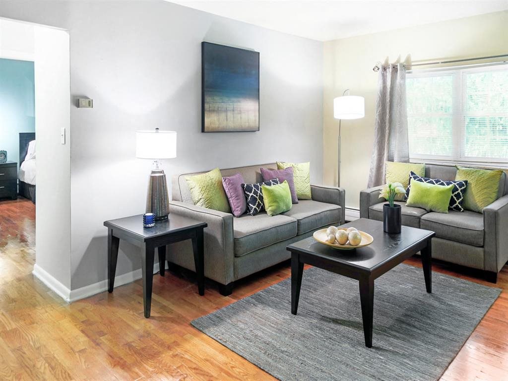 Society Hill At Lehigh Park Apartments
