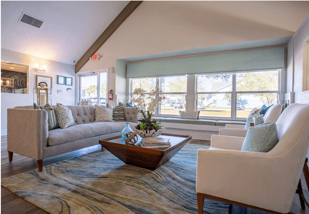 Enjoy yourself in the clubhouse