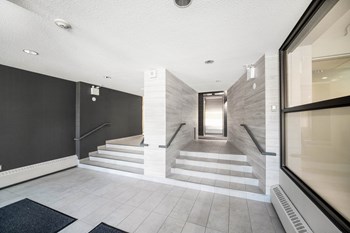 lobby and stairs - Photo Gallery 2
