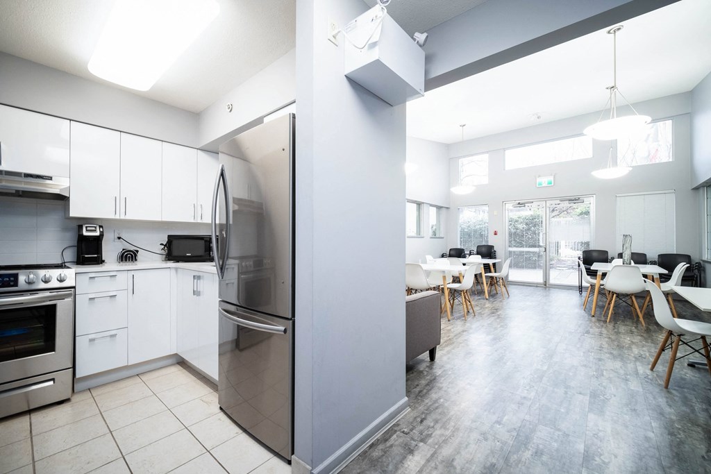 Larchway Gardens social room