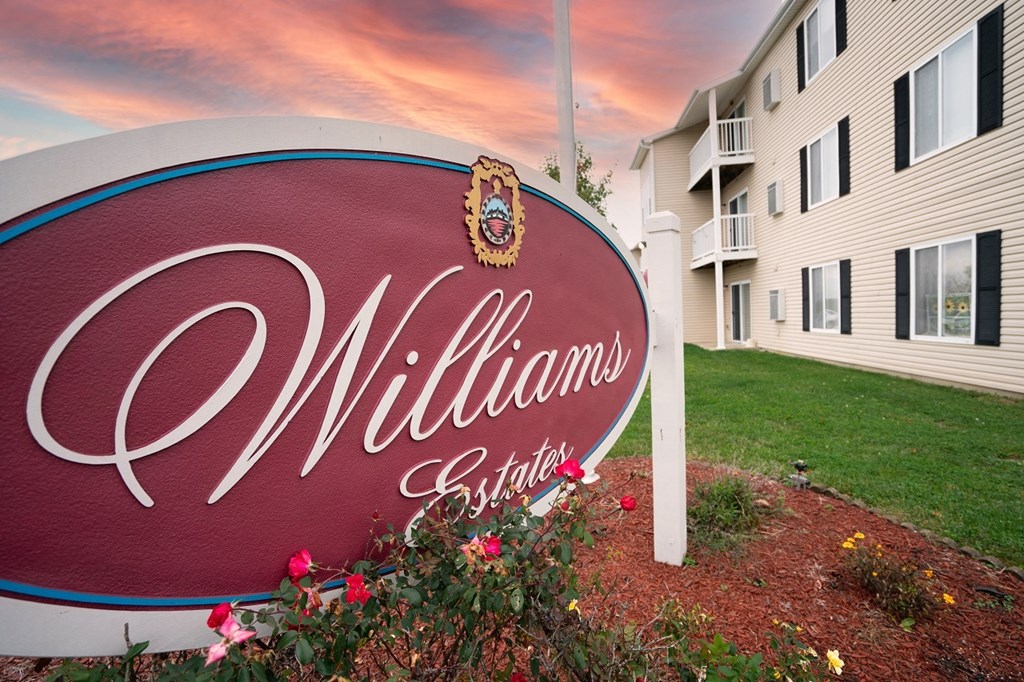 Williams Estates Apartments, 2005 John Stuart Dr., Mt. Sterling, KY