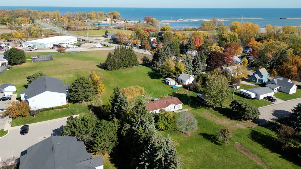 Admiral Farragut Apartments, 317 Lytle Street, Harbor Beach, MI RentCafe