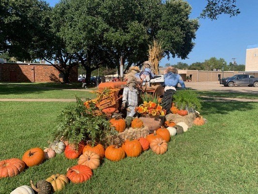 Buckner Apartments
920 W. Commerce Street, Fairfield, TX 75840