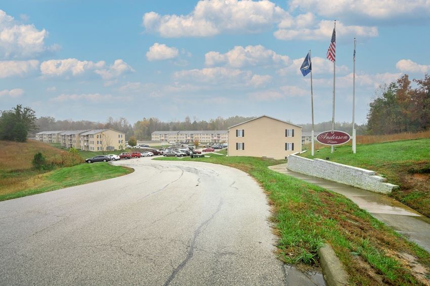 Anderson Estates Apartments, 350 Snyder Way, Radcliff, KY RentCafe