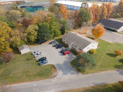 Custer Apartments
202 Peachtree Street, Constantine, MI 49042