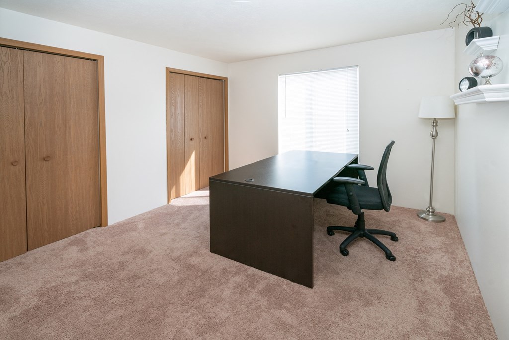 Second bedroom at Crosswait Estates in Angola, IN