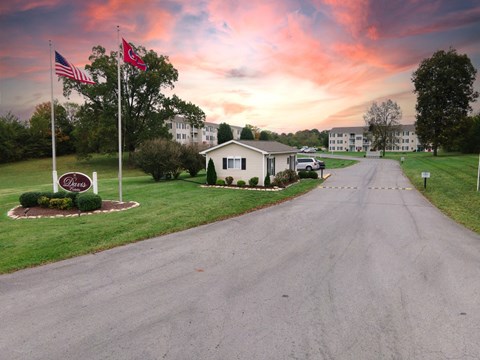 Exterior Davis Estates Apartments in Shelbyville TN