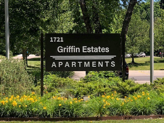 Property sign at Griffin Estates Niles Michigan 49120