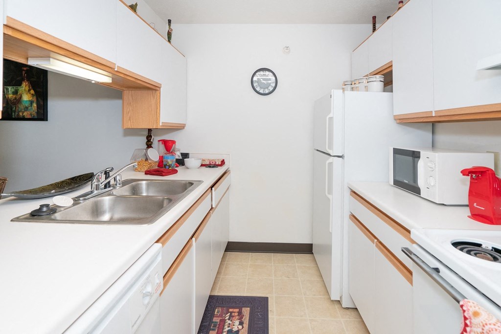 Kitchen 1305 Harrison Circle, Pell City, AL 35128