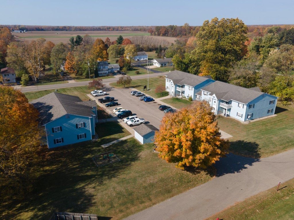 McDowell Apartments 55919 Co. Rd. 687, Hartford, MI 49057
