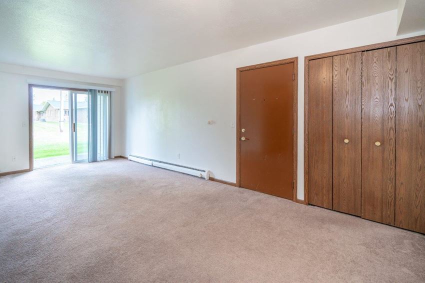 Thomas Apartments, 360 W. Woodlawn Ave, Hastings, MI RentCafe