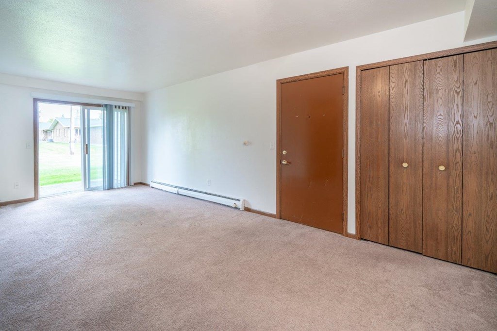 360 W. Woodlawn Ave, Hastings, MI 49058