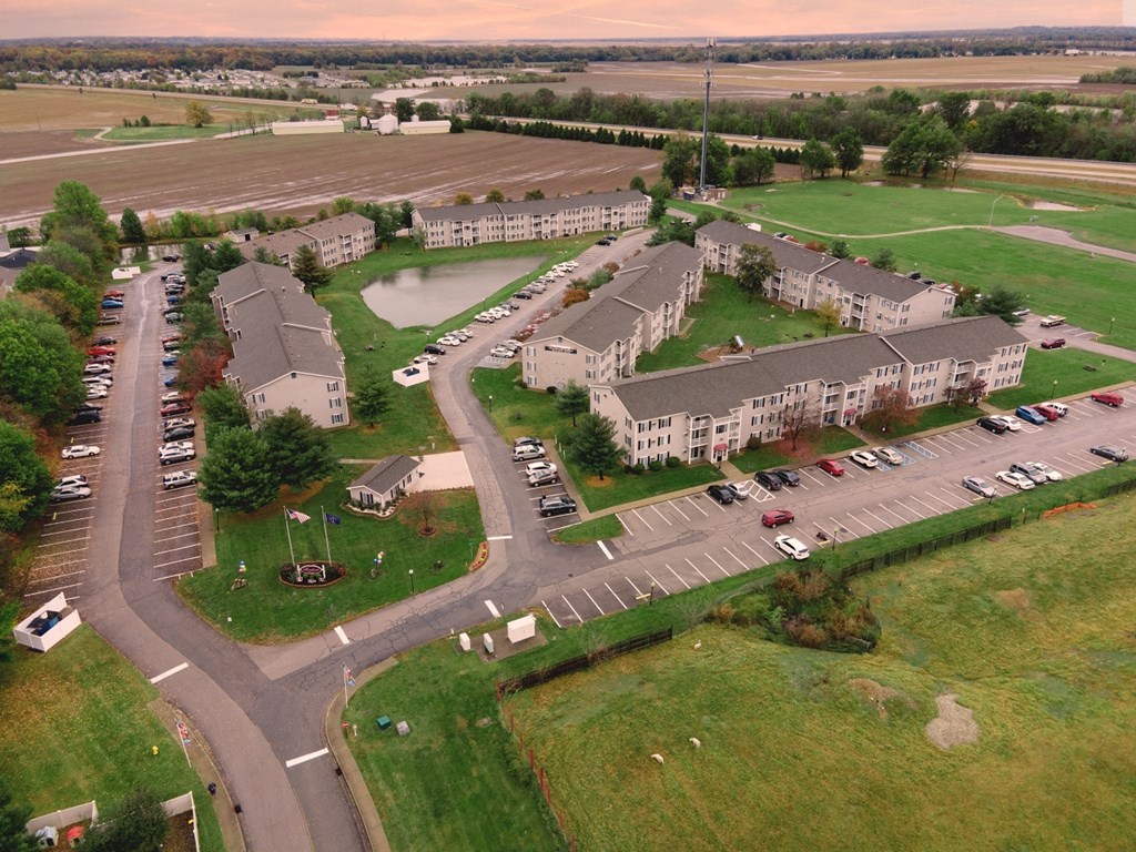 Exterior  at Hornbrook Estates Apartments, Evansville, 47715