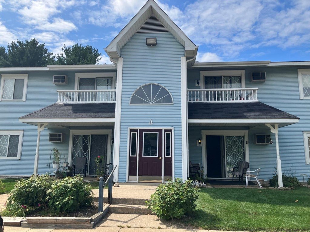 Exterior 1150 Arms Street, Marshall, MI 49068