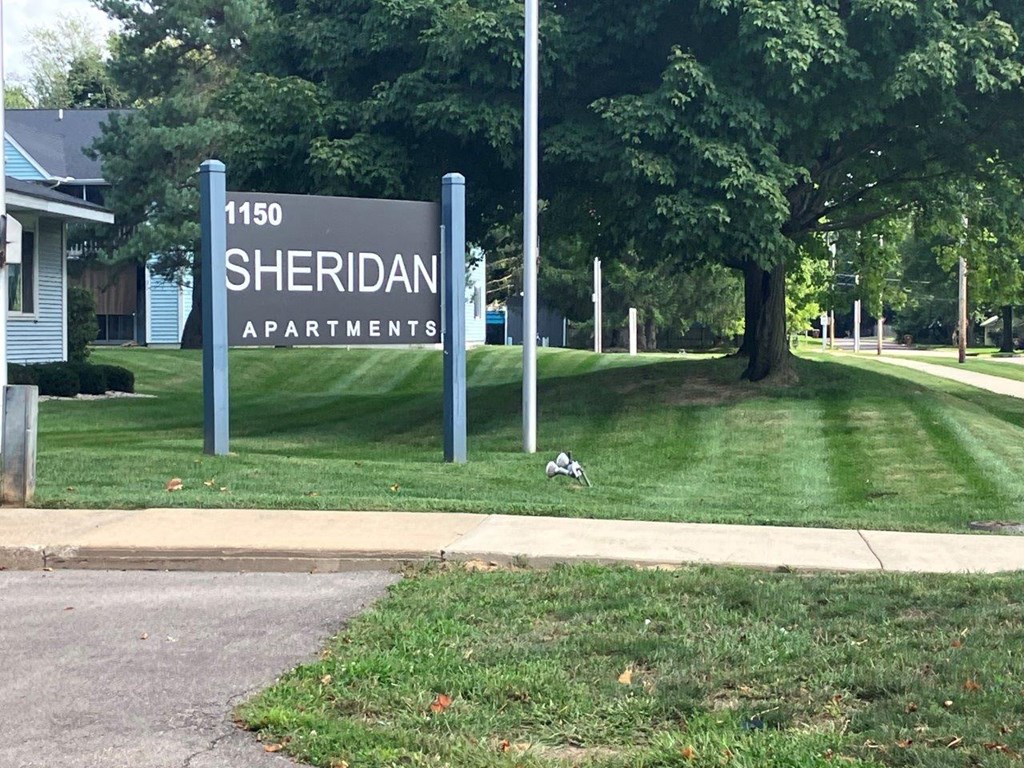 Sign 1150 Arms Street, Marshall, MI 49068