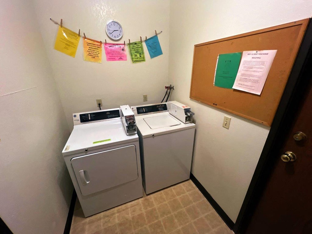 Mackinaw 
Apartments, Cheboygan MI