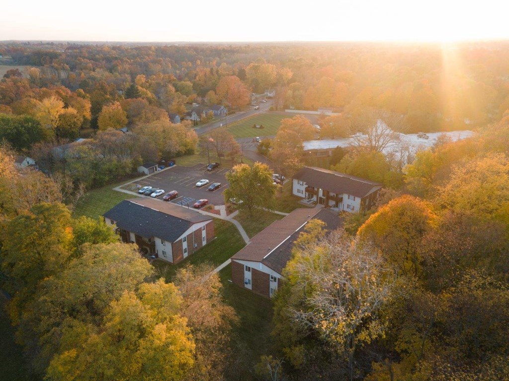 Aerial 901 E. Michigan, Marshall, MI 49068