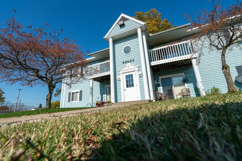 McDowell Apartments 55919 Co. Rd. 687, Hartford, MI 49057