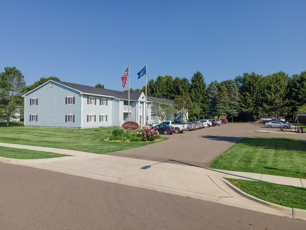 Building at McClellan Estates Apartments, Marshall, 49068