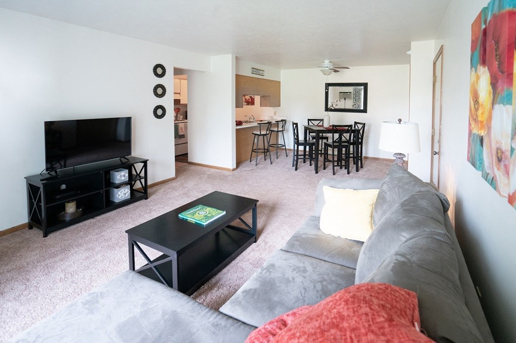 Living area view at Nelson Estates Apartments,1815 Raleigh Ave, Kendallville, IN 46755